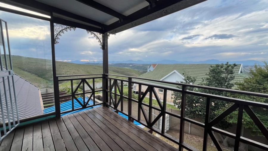4 Bedroom Property for Sale in Hartenbos Heuwels Western Cape